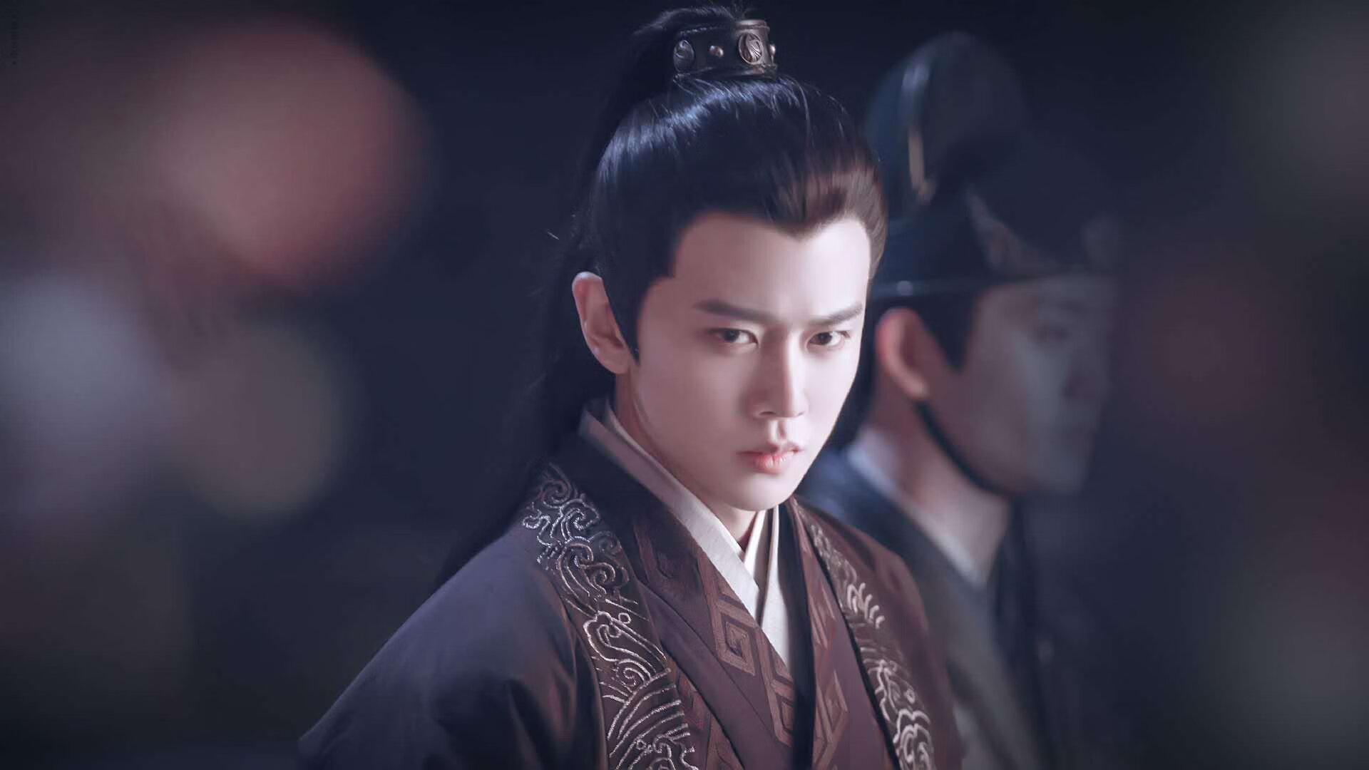 《电竞产业链中的“隐形冠军”:品牌与内容生产者》,电竞行业产品分析